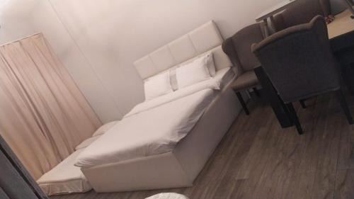 International City Apartment | Private One bedroom and a Hall