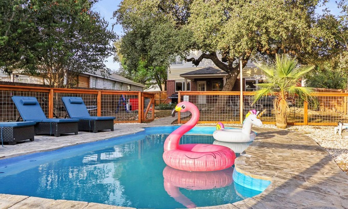 San Antonio House | Private Pool 4BD 3BA Game Rm 4mi to SeaWorld