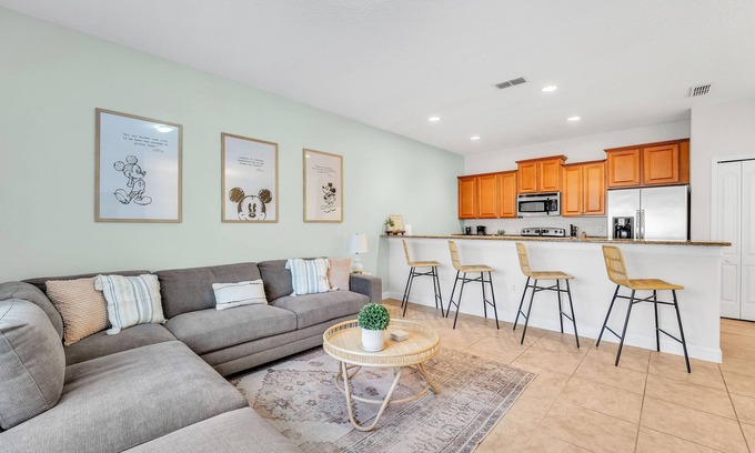 West Kissimmee House | Private Pool Resort Amenities Min Disney & WWS