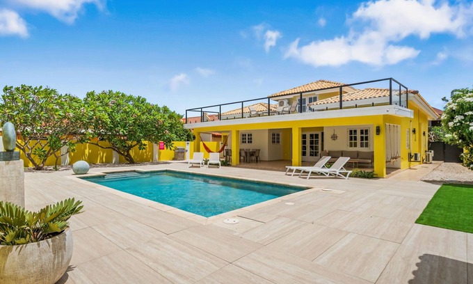 Wayaka House | Private Pool*Rooftop Terrace*BBQ Grill