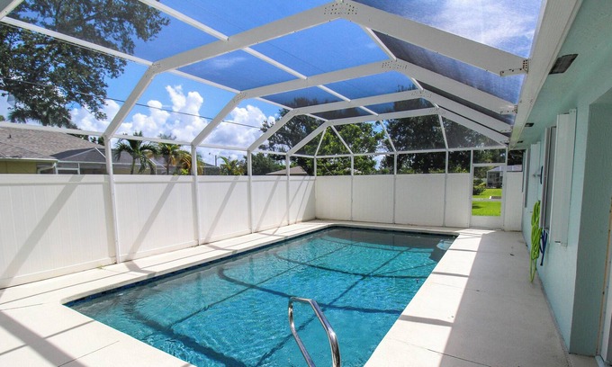 Gulf Cove House | Private Pool, Sol Searcher