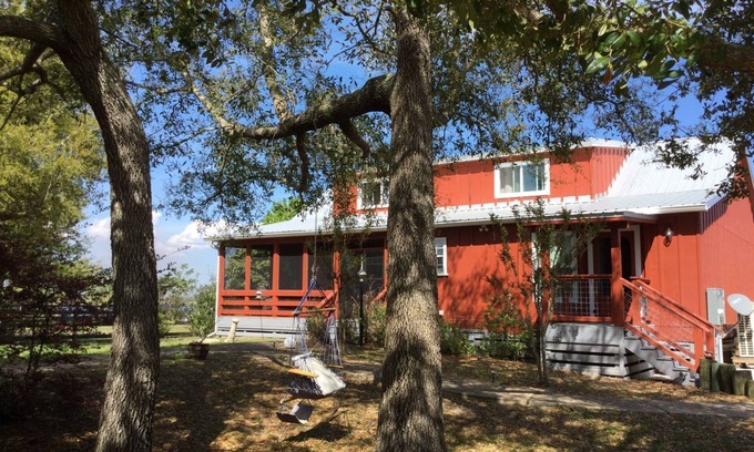 Gulf County House | Private, quiet retreat. Great fishing,kayaking, SUP. Pet friendly beach nearby