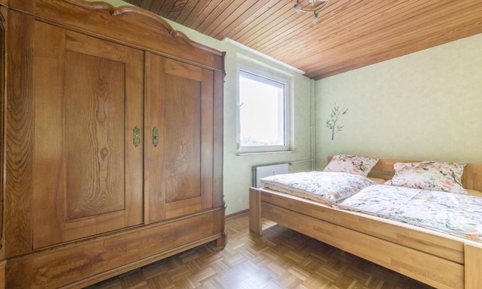 Vahrenheide House | Private Rooms