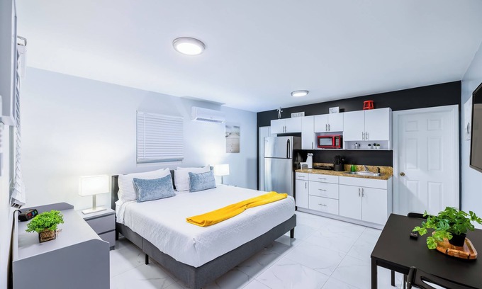 Allapattah Apartment | Private Studio, 5 minutes to everything in Miami