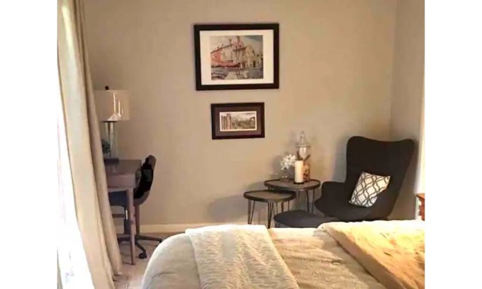 Texarkana Apartment | Private Studio w/Sun Deck, Close to Everything