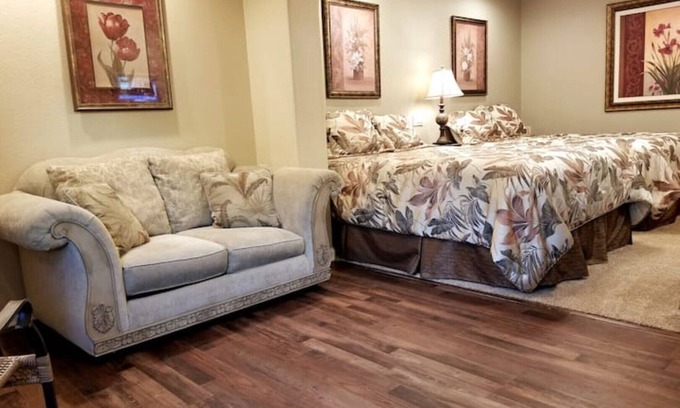 Castro Valley Villa | Private Terraced Garden Suite - #1 Favorite ★