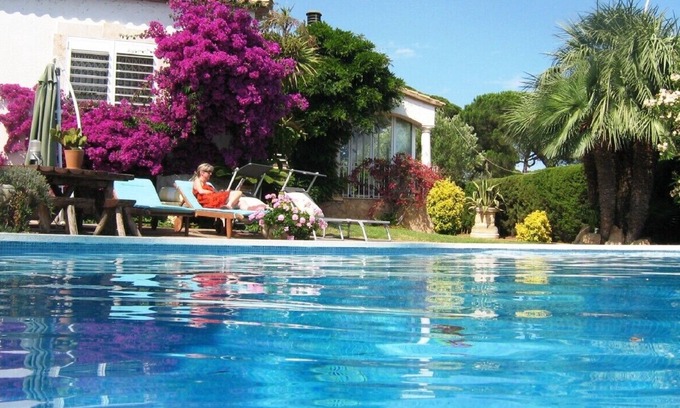 Sant Feliu de Guixols Villa | Private Villa S'Agaro Sant Feliu de Guixols Costa Brava Spain pool overlooks bay