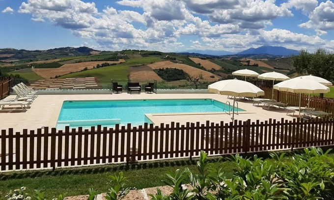 Carassai Villa | Private villa with swimming pool in Le Marche