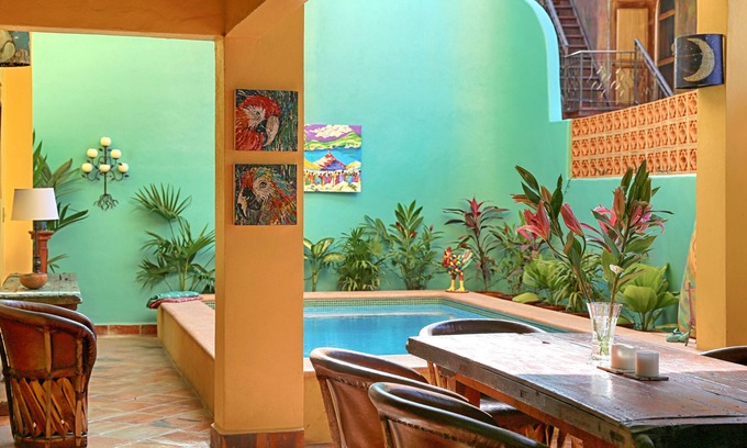 Sayulita House | Private Villa steps from town & beach. Huge kitchen/Pool/Wifi/AC & Potable Water