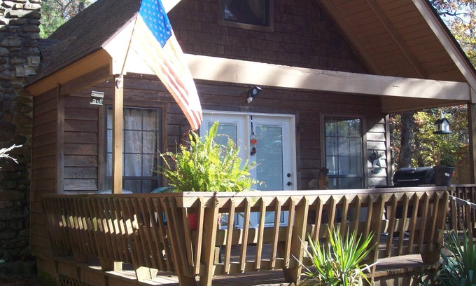 Dardanelle Ski Chalet | Privately owned chalet located on top of Mt Nebo, Arkansas