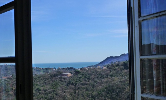 Rapallo House | Promotion! House and garden with a wonderful view down to the sea.