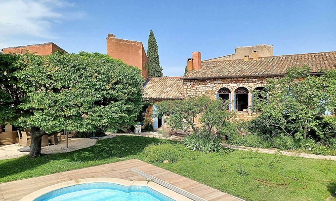 Roussillon House | Property in the heart of the Luberon in an exceptional setting, dog allowed (1)