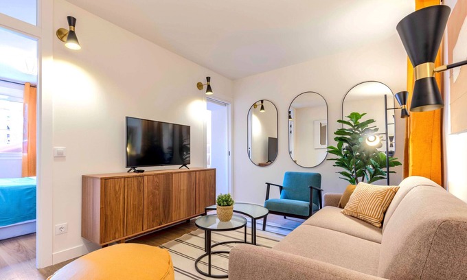 Prosperidad Apartment | Puerta de America VI apartment in Madrid