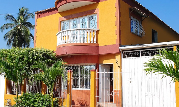 Tolu House | Puerto Balsillas apartment in Tolu