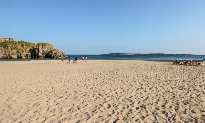 Tenby Cottage | Puffins