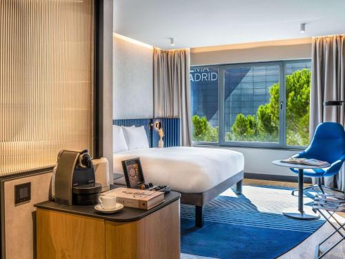 Corralejos Hotel | Pullman Madrid Airport & Feria