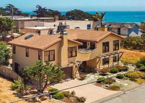 Marine Terrace House | Pura Vida