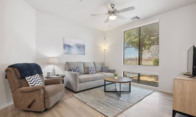 Gilbert Apartment | Pure Suites Gilbert Pool, Gym, Spa, Volleyball