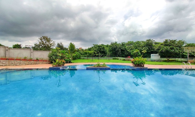 Karjat Hotel | Pushpam sanskruti Resort