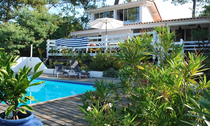Pyla-sur-Mer Villa | Pyla sur Mer Luxury villa 300 m from the beach. Sea view Heated pool Bicycles Boat Boule