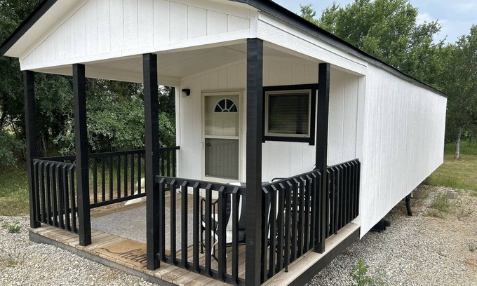 Mineral Wells House | Quaint 1 Bedroom 1 Bath Home on 65 acre ranch.