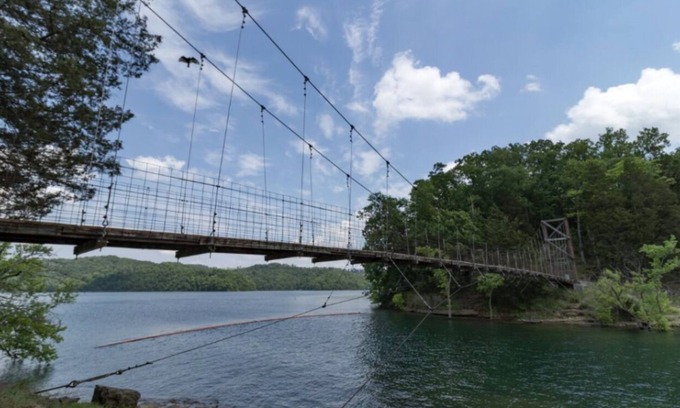 Celina House | Quaint cottage by the Lake