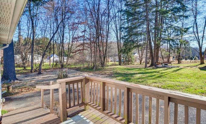 Tannersville Cottage | Quaint Tannersville Cottage ~ 2 Mi to Skiing!