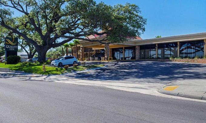 Biloxi Hotel | Quality Inn Biloxi Beach