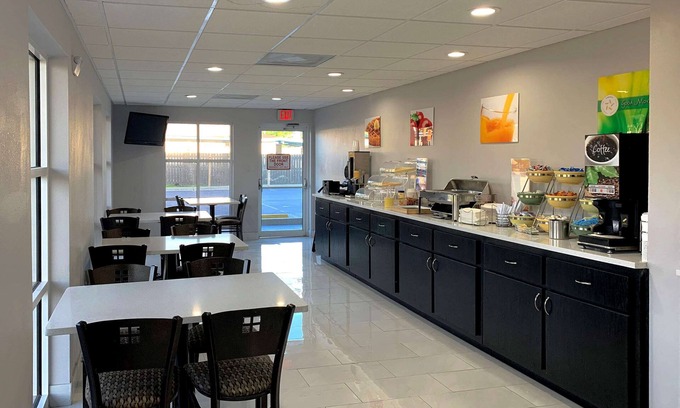 Bay VIew Addition Hotel | Quality Inn & Suites near Panama City Beach