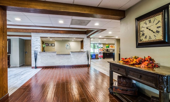 Winfield Hotel | Quality Inn & Suites Winfield