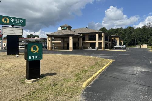 Kinder Hotel | Quality Inn