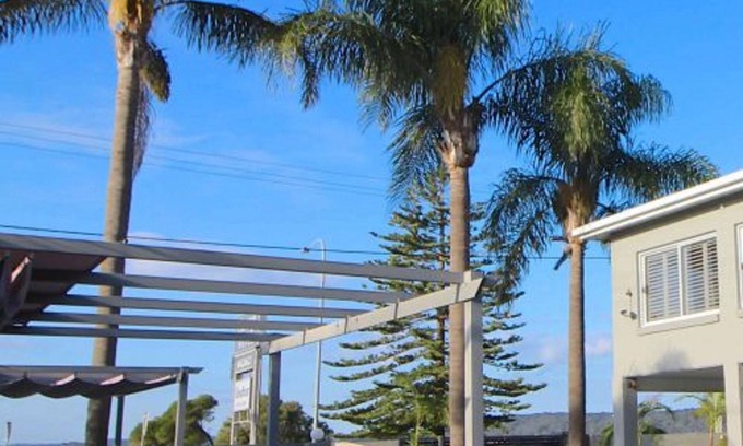 Batemans Bay Hotel | Quays Hotel