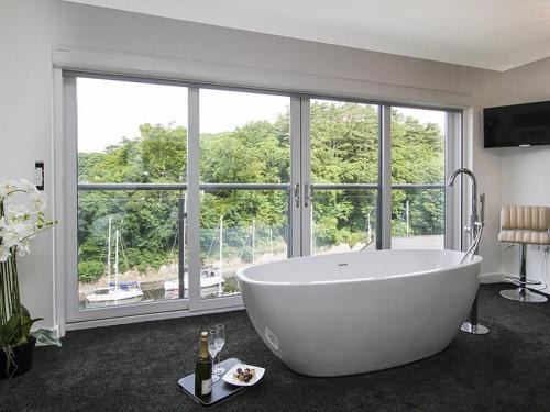Y Felinheli House | Quayside
