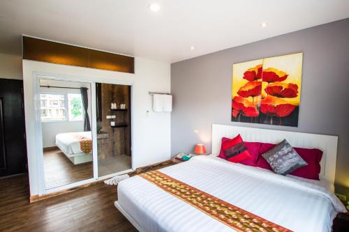 Chaweng City Center Hotel | Queen Boutique Hotel Chaweng