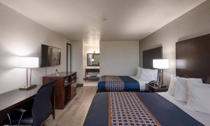 Florida Center Apartment | Queen Room Near Walgreens ORL