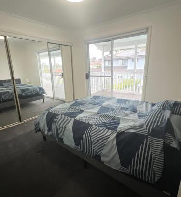 South Wentworthville House | Queen Room with Private Balcony - SW4