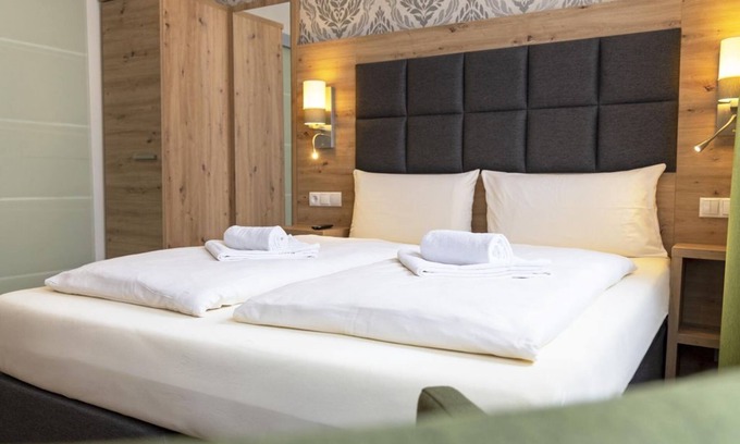 Rhens House | Queen-size double room GH-Flexible-Rate B&B - AKZENT Hotel Roter Ochse