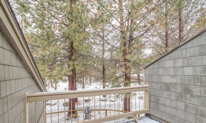 Sunriver Condo | Quelah 23