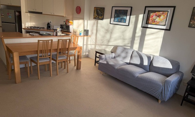 Erskineville Apartment | Quiet and convenient