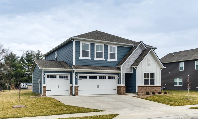 Avon House | Quiet Avon Home - Near Indianapolis Speedway!