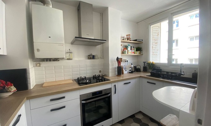 Saint-Jean Apartment | Quiet cocoon in the center of town