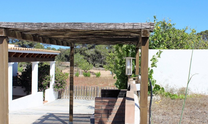 Sant Francesc Xavier Cottage | QUIET COUNTRY HOUSE