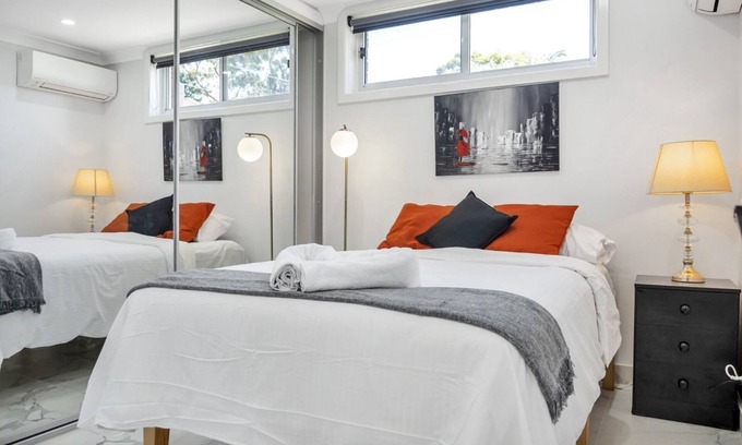 Merrylands Apartment | Quiet Elevated Serene Home (B)