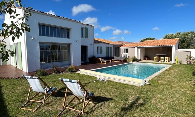 Sainte-Marie-de-Re Villa | QUIET FAMILY VILLA WITH POOL