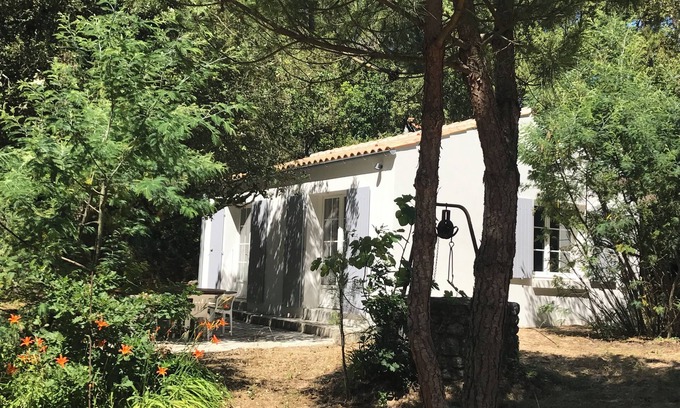 Saint-Georges-d'Oleron House | Quiet house with access to the beach in 3 minutes walk by the forest