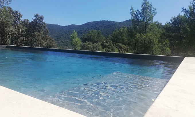 Sollies-Toucas Villa | Quiet new villa with unobstructed view