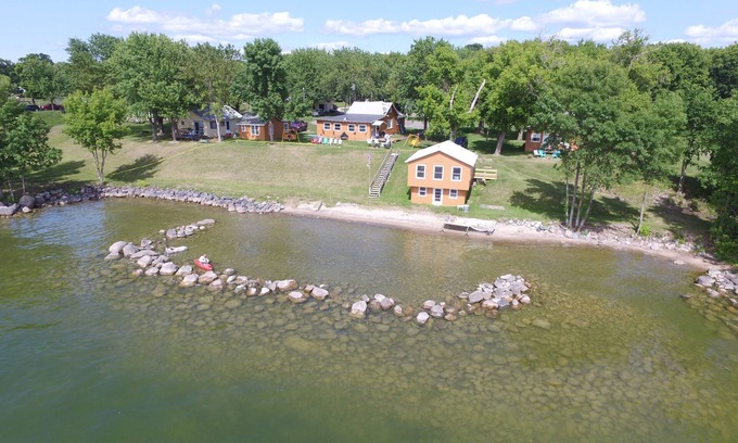 Federal Dam Resort | Quiet Northwoods Cabin on Leech Lake, Minnesota