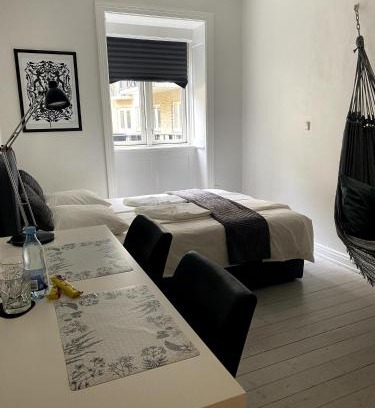 København N House | Quiet room in lively area with helpful Host!