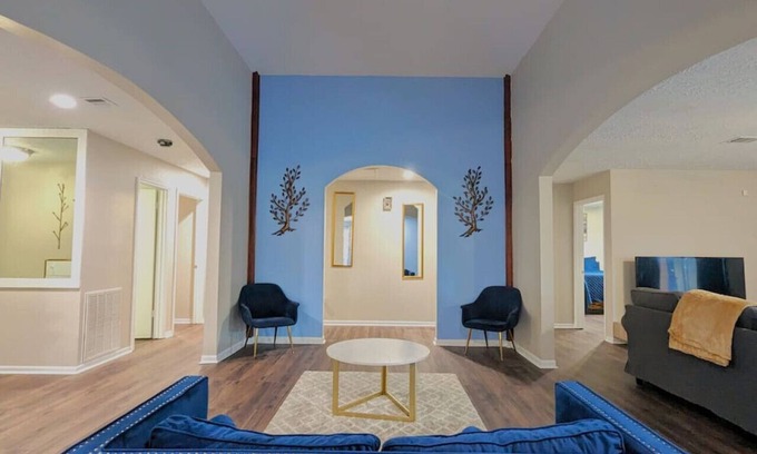 Humble Apartment | Quiet, Spacious, Pet-Friendly