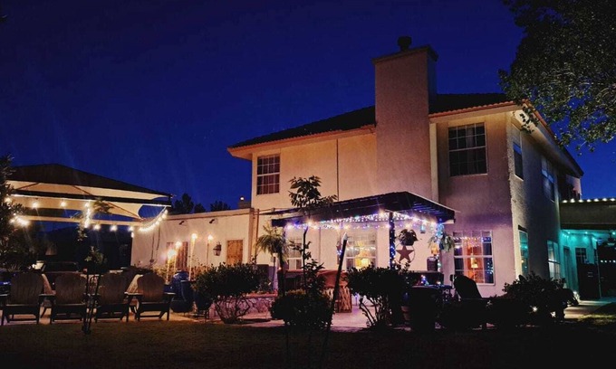 El Paso House | Quiet upscale neighborhood. Resort-like home.